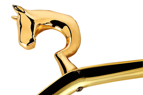 goldfarbener schwerer Kleiderbügel, Hänger in Form eines Pferdekopfes