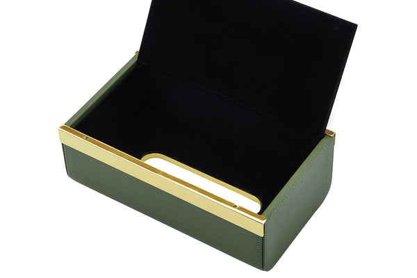 von unten geöffnete grüne Kosmetiktuchbox