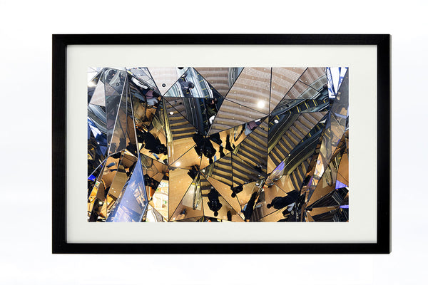 Foto mit Rahmen: Tokyo Spiegelwelt (60x40cm)